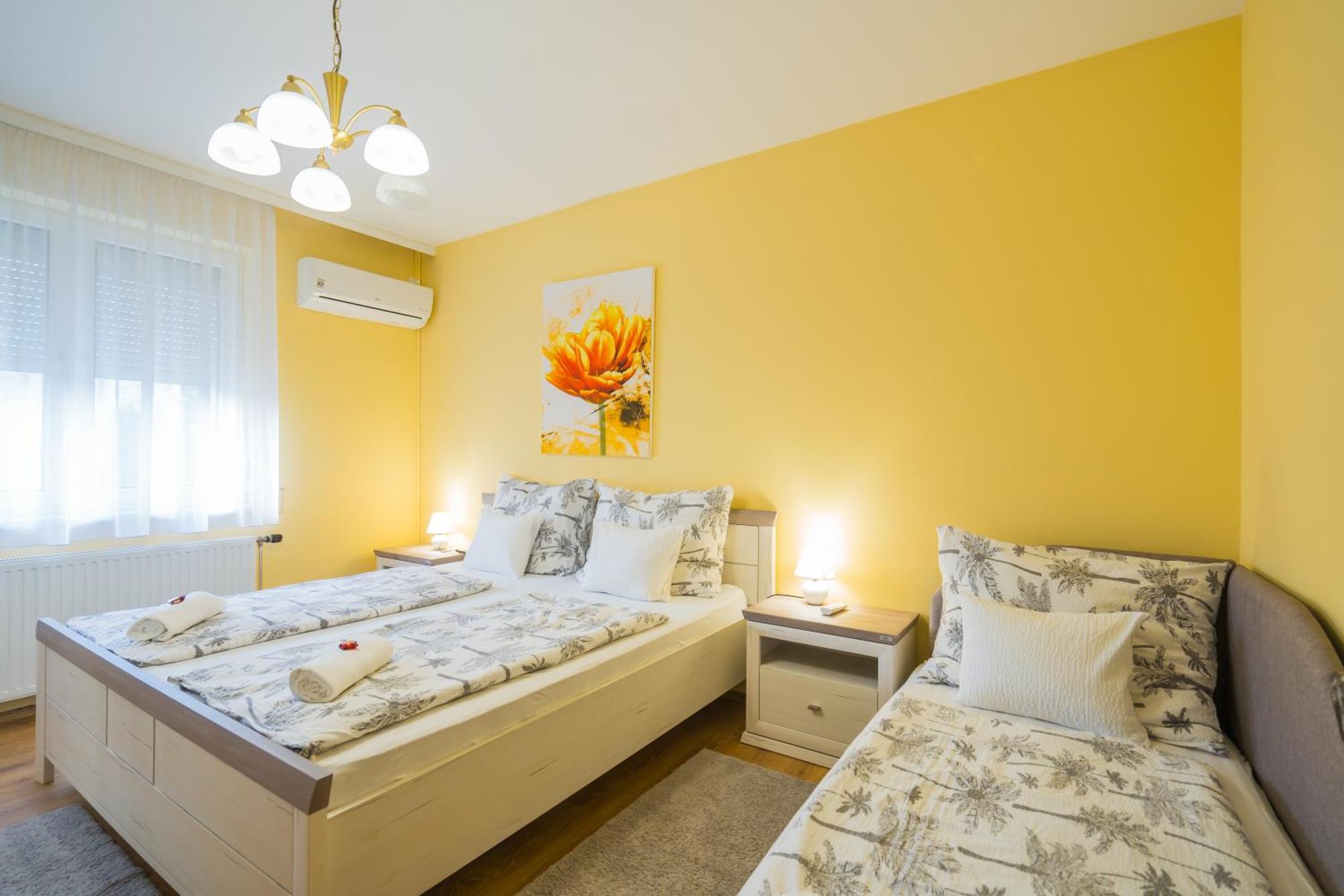 שיופוק Korponyi Villa מראה חיצוני תמונה