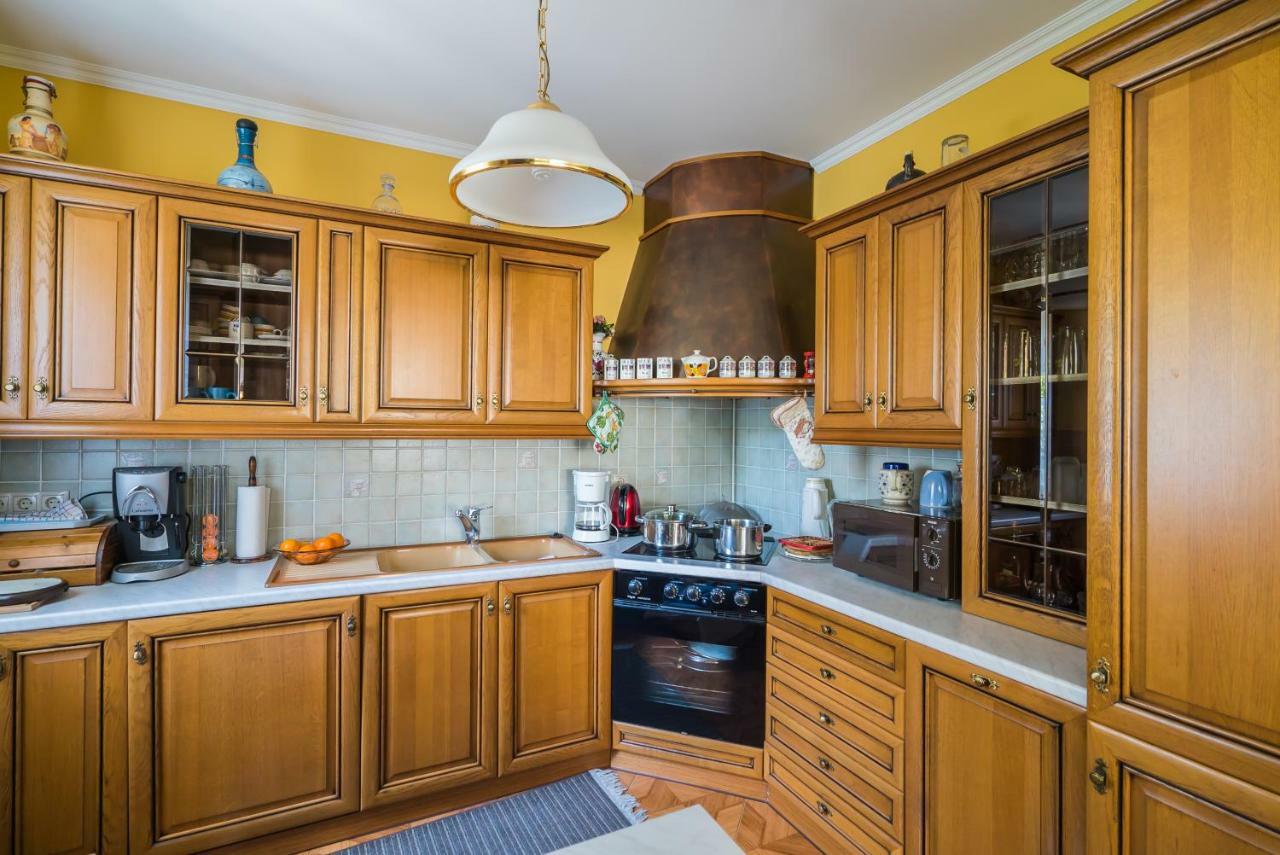 שיופוק Korponyi Villa מראה חיצוני תמונה